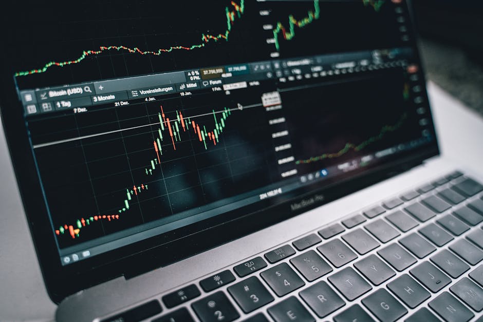 Laptop trading screen representing a business note online marketplace