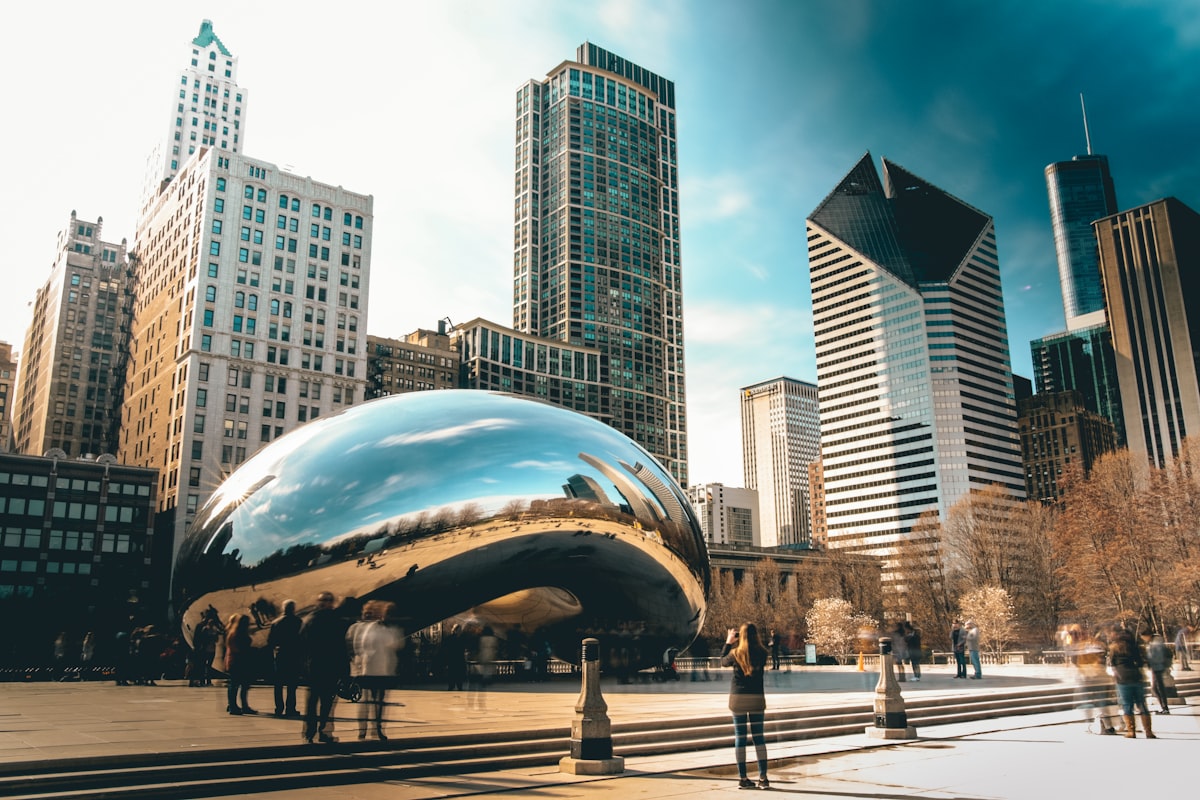 Chicago skyline, sell your mortgage note in Illinois