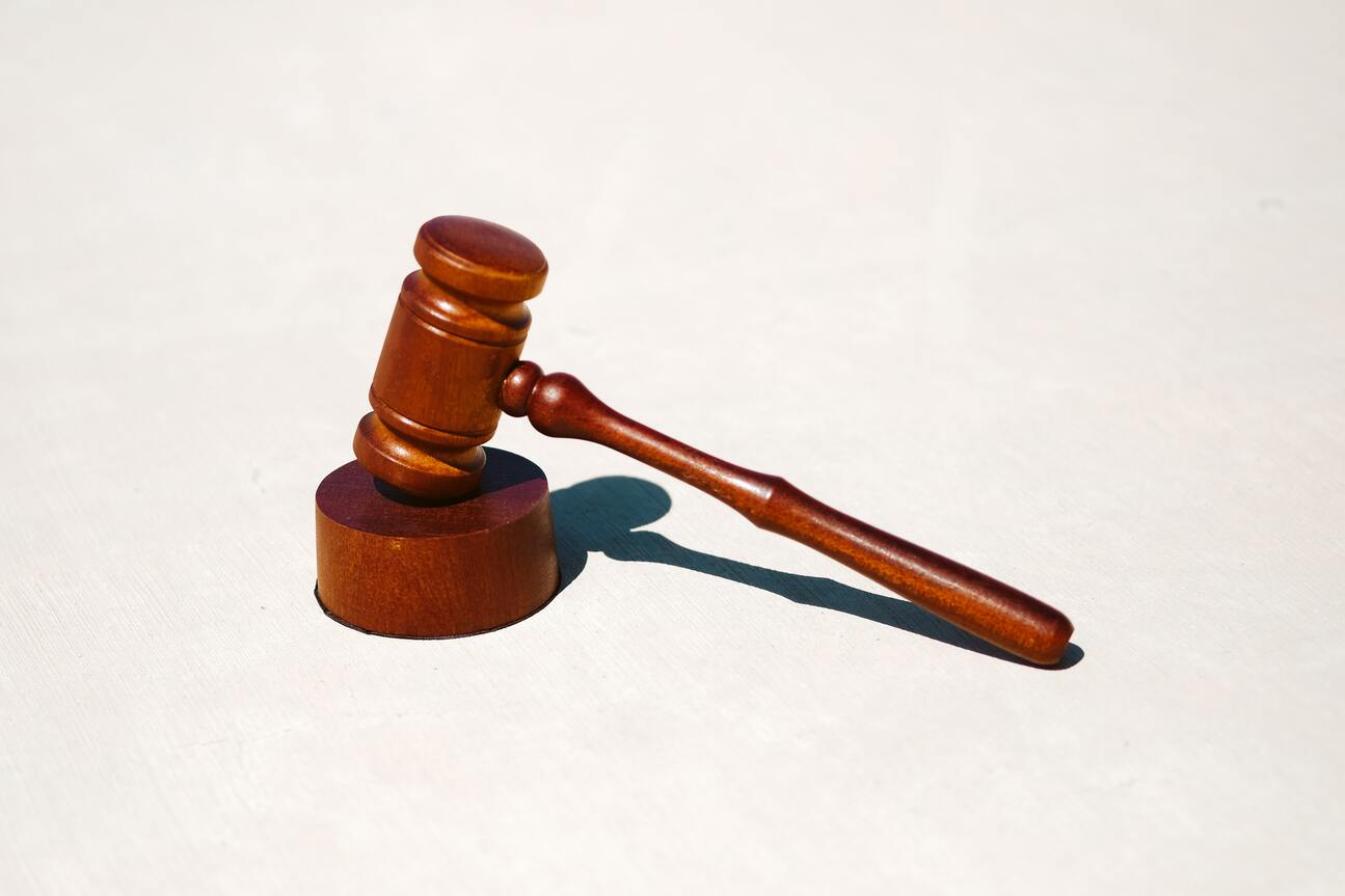 Judicial Foreclosure & Non-judicial Foreclosure: A Borrower's Guide